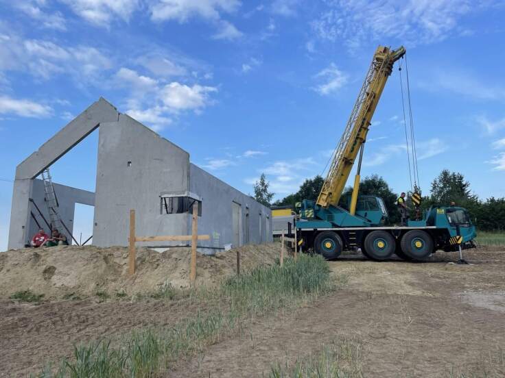 budowa domu jednorodzinnego z prefabrykatów keramzytobetonowych wykonawca Atrakcyjne Domy